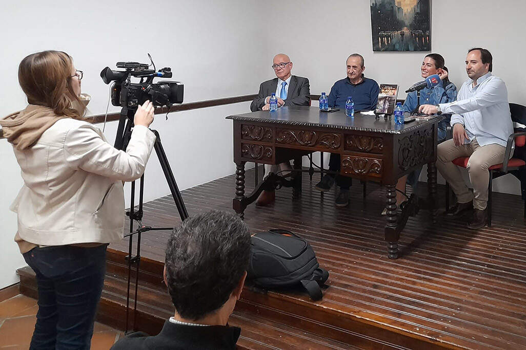 El acto tuvo lugar anoche en el Centro Cultural 'Casa de la Marquesa'