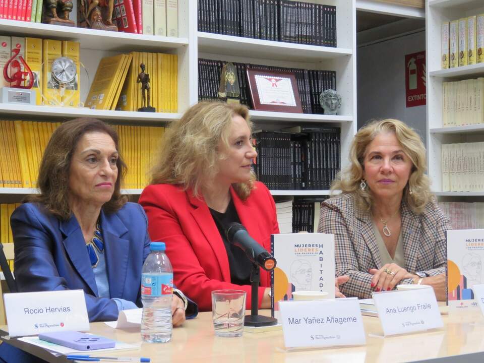 Mar Yáñez Alfageme , Ana Luengo y Diamantina Centeno