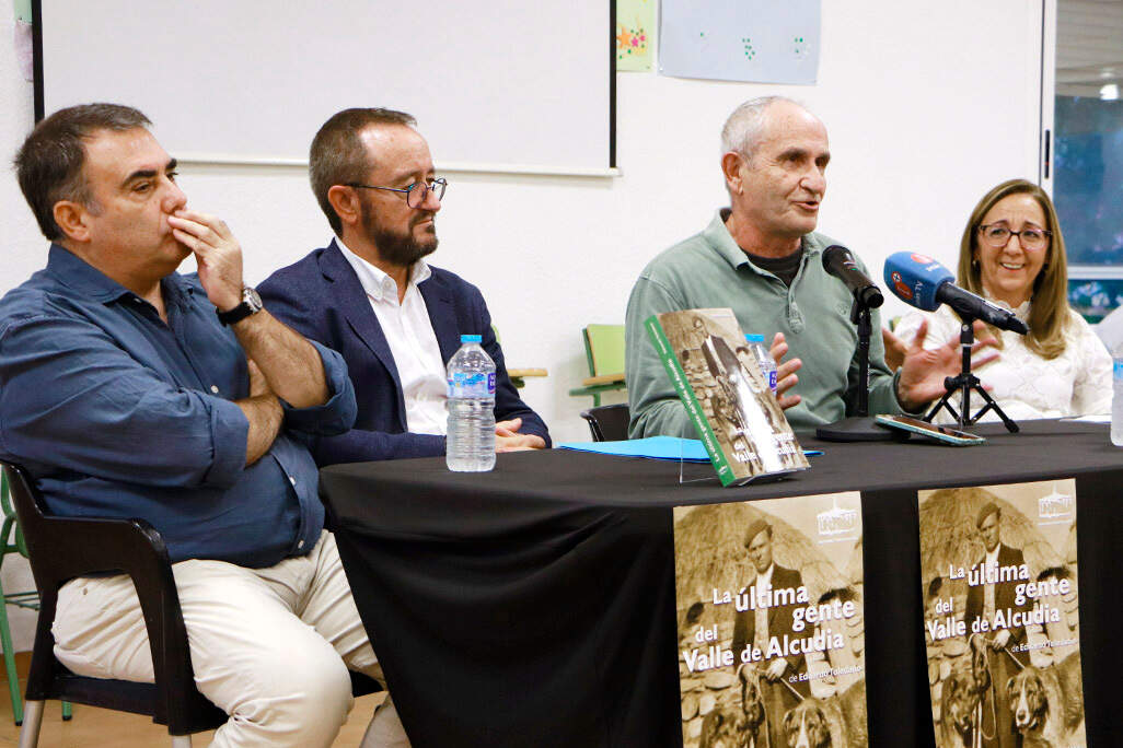 Javier Flores, Pablo Toledano, Eduardo Toledano y Toñi Pulido