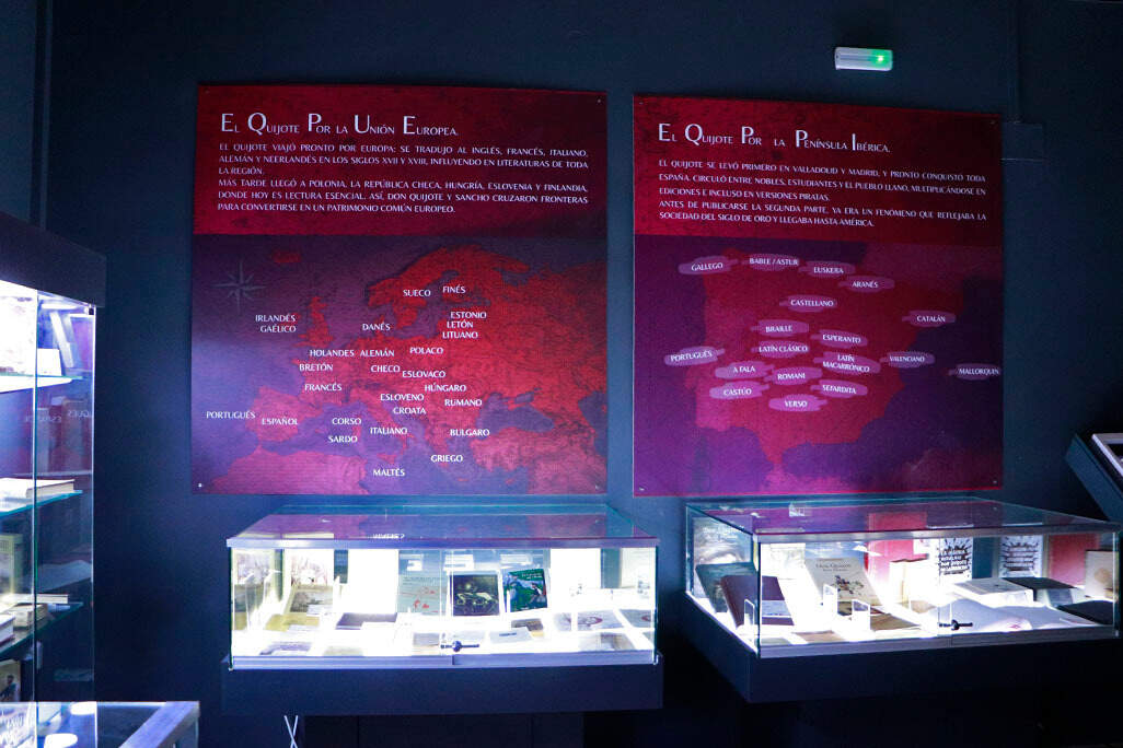 Zona de exposición de ejemplares del Quijote en diversas lenguas y procedencias