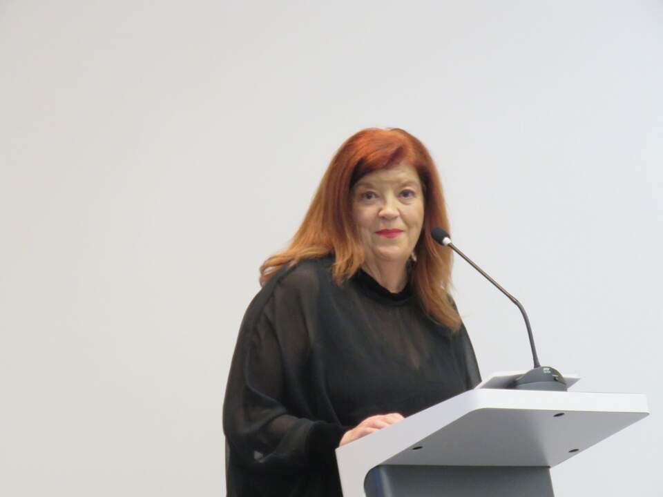 Maria Sabas, directora general de CSB Escuela de Español, que inició el acto