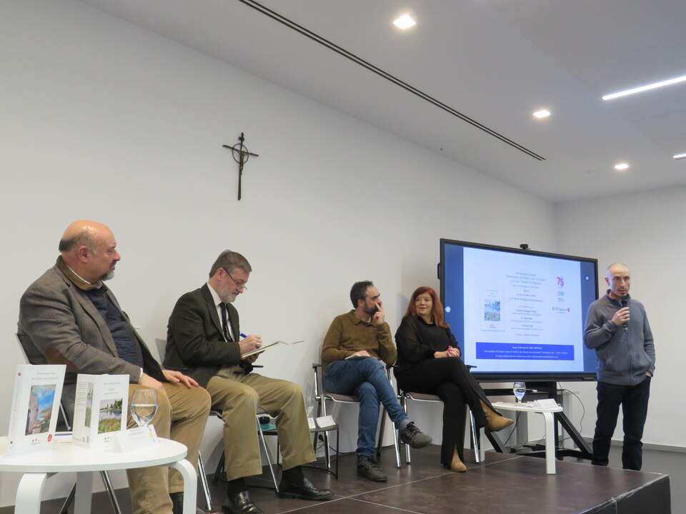 Basilio Rodríguez Cañada; Rafael Rodríguez-Ponga; David Carril; Maria Sabas y José Ángel Diaz