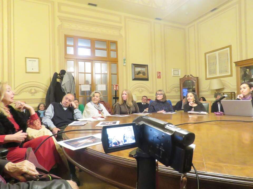 Coloquio final con los asistentes al acto ( y 3)