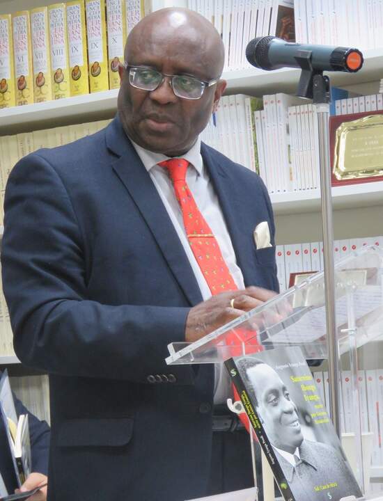 Juan Carlos Ibongo Nfivo, hijo del homenajeado