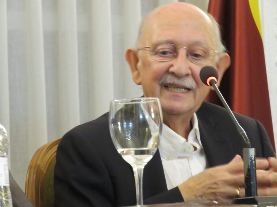 El autor del libro Fernando Riquelme Lidón