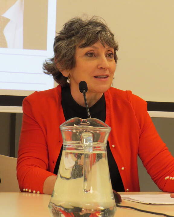 La profesora Rosa María Pardo Sanz
