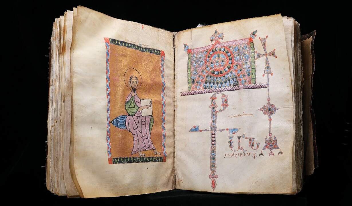 Evangelio Khoranashat (1224) (2)
