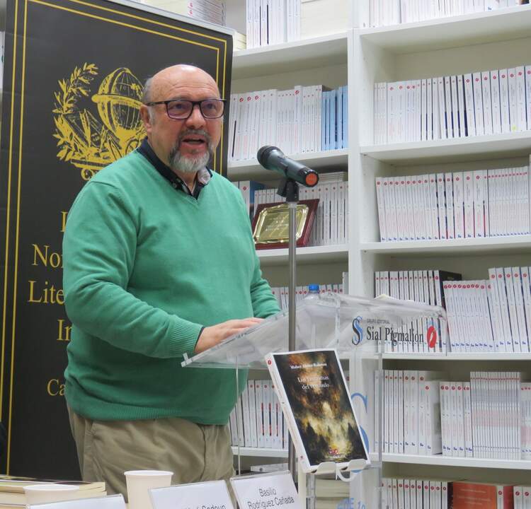 Basilio Rodiguez Cañada, Presidente del Grupo Editorial Sial Pigmalión