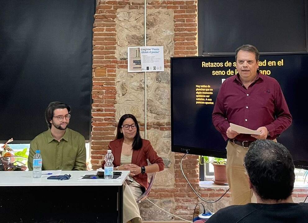 Juan Montero, Mencia Buhigas y de pie, Peter William Hauschild Rey, concejal de Hacienda del municipio