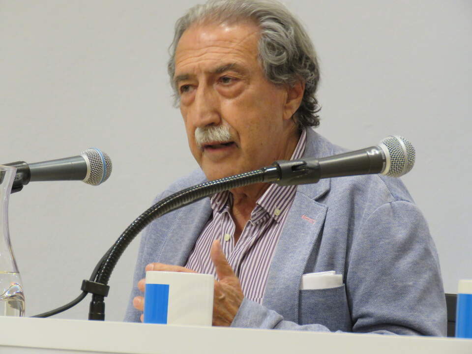 Vicente Araguas, escritor, poeta y músico