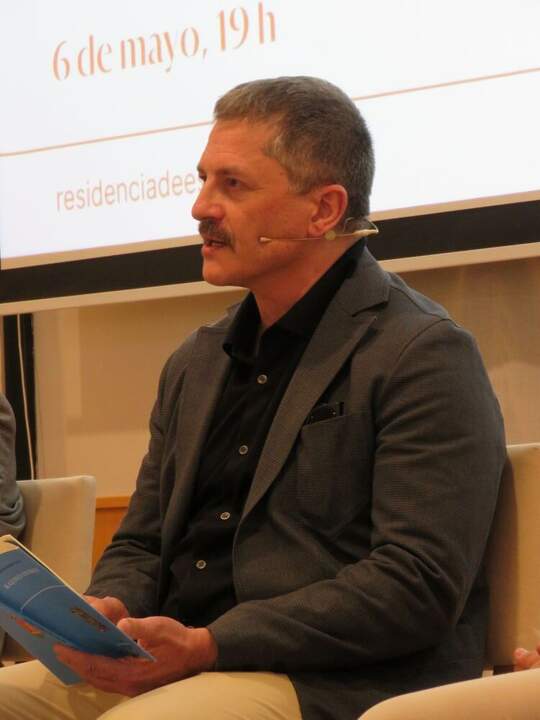 Pedro Víllora, crítico teatral, dramaturgo y profesor de la Real Escuela Superior de Arte Dramático de Madrid (RESAD)