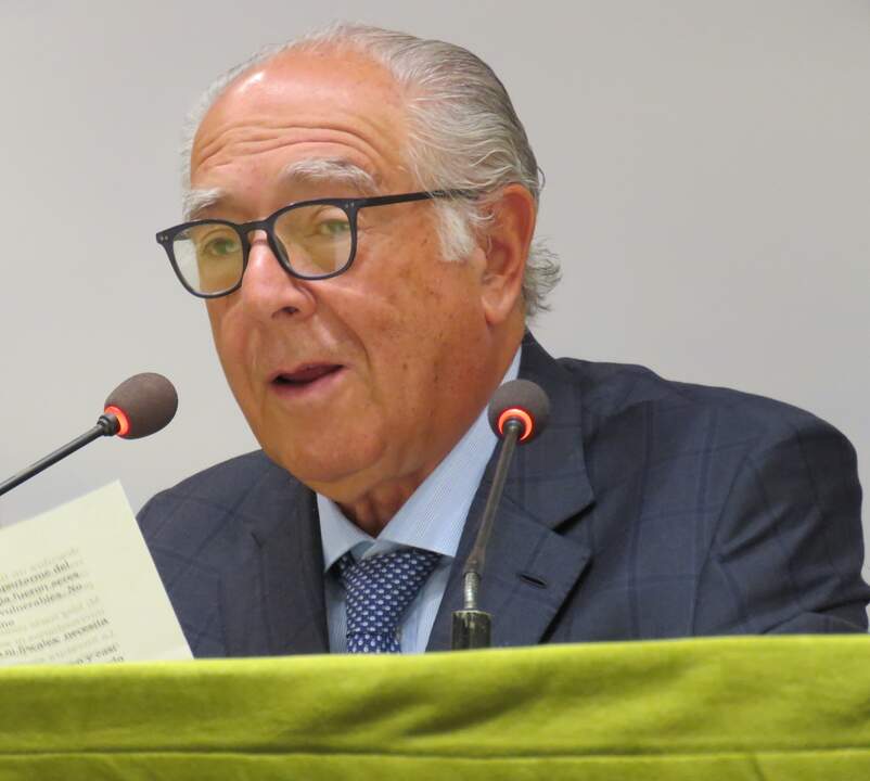 El autor, Carlo Emanuele Ruspoli