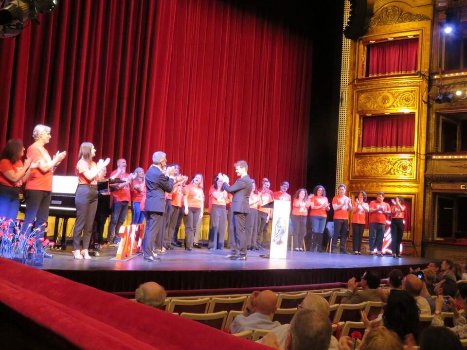 El Coro Titular del Teatro de la Zarzuela y Ramón Grau