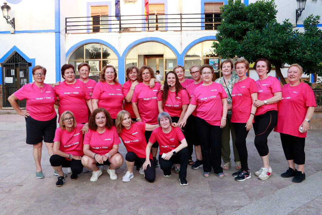 Participantes del taller de bailes en línea