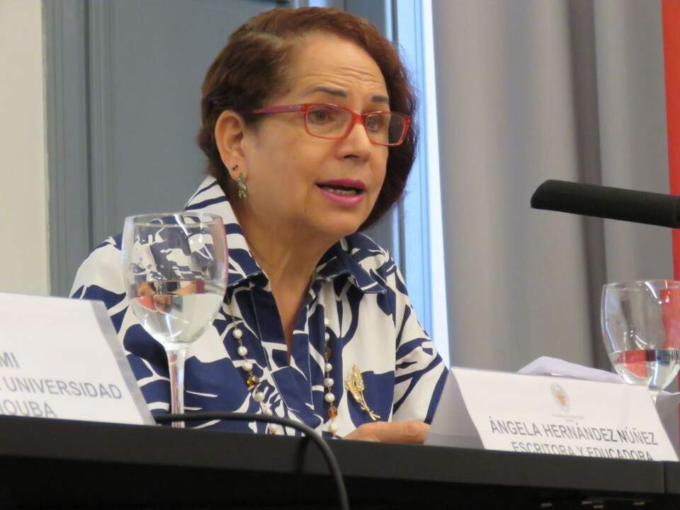Ángela Hernández Núñez, escritora y educadora dominicana