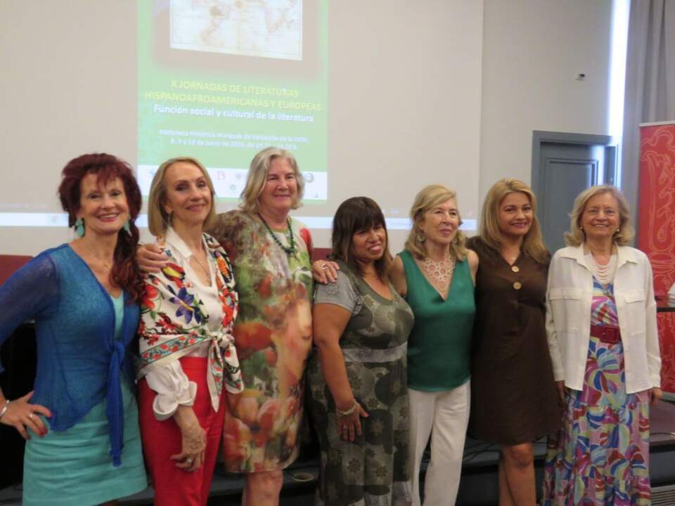 María José Marrodán, Laura Hernández, María José López-Palop, Rocio Hervias , Maria Antonia García de León, Julieta Deossa y Concha Galán