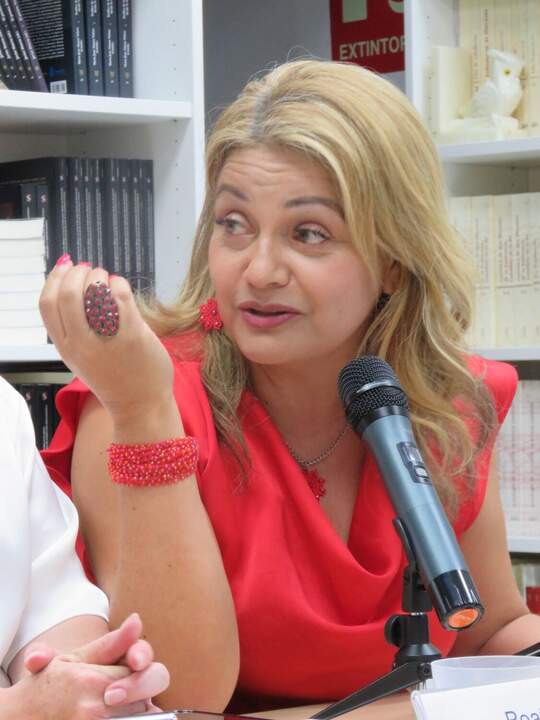 Julieta Deossa, de Colombia