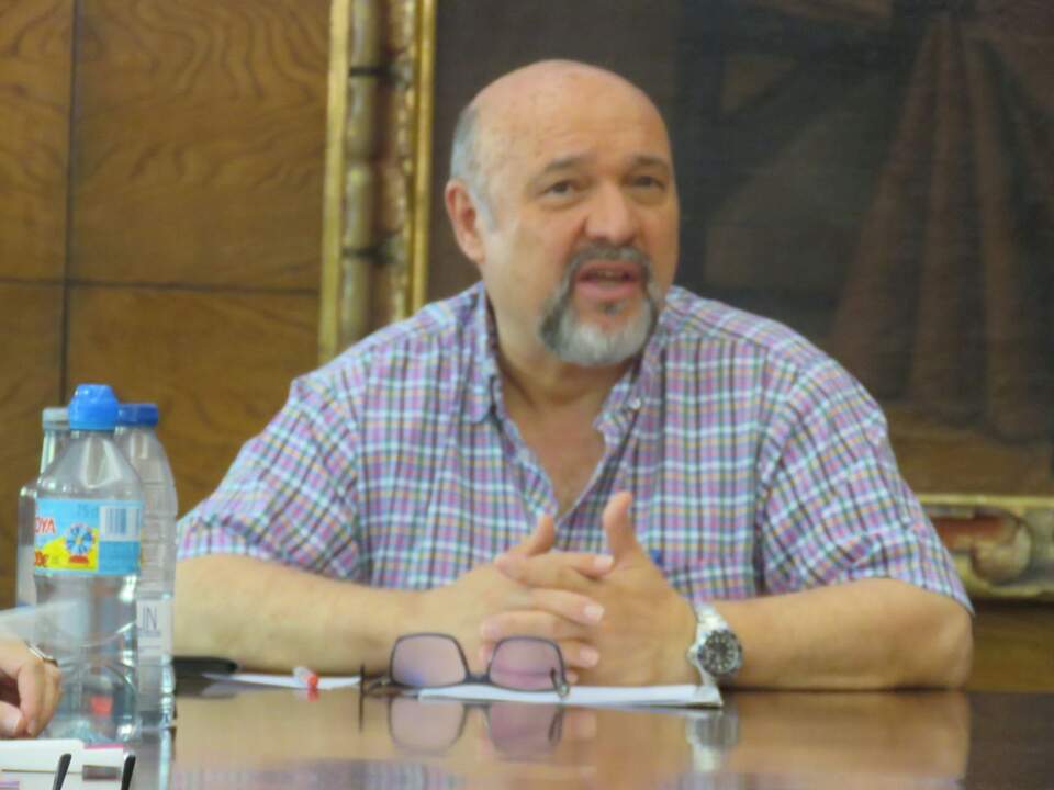 El acto fue presentado y coordinado por Basilio Rodríguez Cañada, Presidente del Grupo Editorial Sial Pigmalión