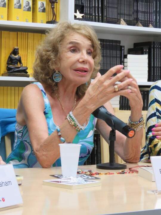 La autora, Bella Clara Ventura, colombo-mexicana-israelí